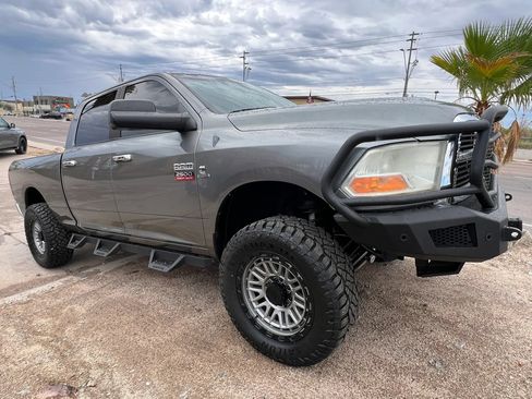 Used 2012 RAM 2500 SLT AWD/4WD image 5