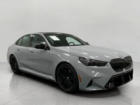 New 2026 BMW M5 image 1