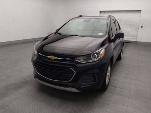 Used 2020 Chevrolet Trax LT w/ LT Convenience Package FWD image 15