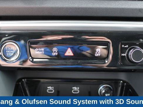 Certified 2025 Audi Q5 Premium Plus w/ Premium Plus AWD/4WD image 21