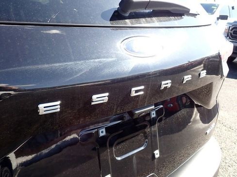 Certified 2022 Ford Escape SEL image 6