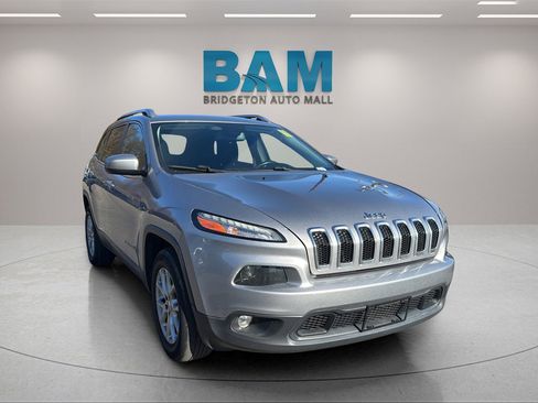 Used 2015 Jeep Cherokee Latitude image 1