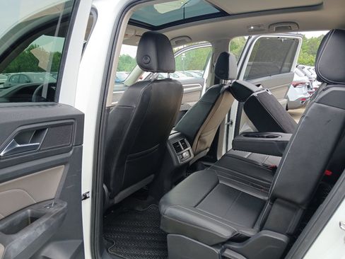 Used 2022 Volkswagen Atlas SE AWD/4WD image 17
