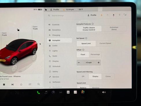 Used 2023 Tesla Model Y Long Range image 27