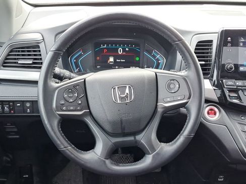 Certified 2024 Honda Odyssey EX-L image 25