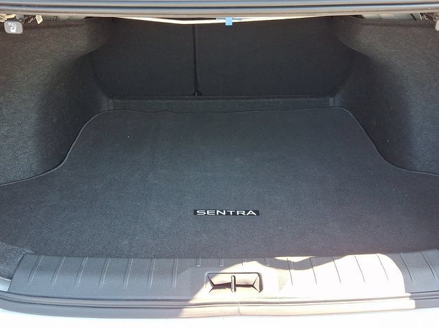 Used 2026 Nissan Sentra SV w/ SV Convenience Package FWD image 29