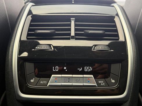 Used 2023 BMW X5 xDrive40i w/ Premium Package image 17