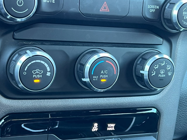 Used 2022 RAM 1500 Big Horn RWD image 30