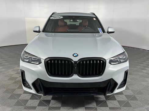 Used 2024 BMW X3 xDrive30i w/ Premium Package AWD/4WD image 3