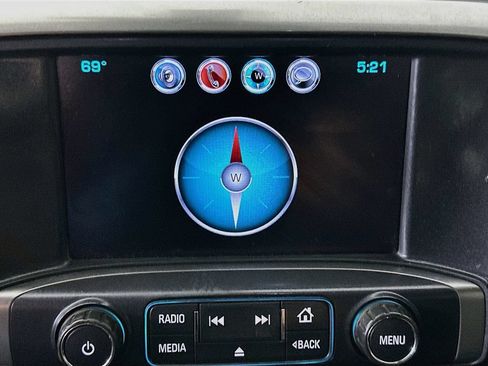 Used 2017 Chevrolet Silverado 2500 LT w/ LT Convenience Package AWD/4WD image 18