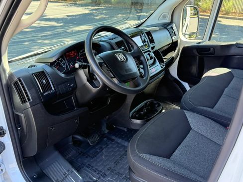 Used 2021 RAM ProMaster 2500 w/ Interior LED Lighting Group FWD image 12