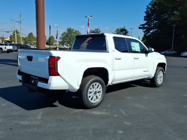 New 2026 Toyota Tacoma SR5 AWD/4WD image 3