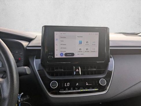 Used 2024 Toyota Corolla LE FWD image 12