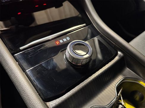 Used 2025 Jeep Grand Cherokee Laredo w/ Luxury Tech Group I image 18