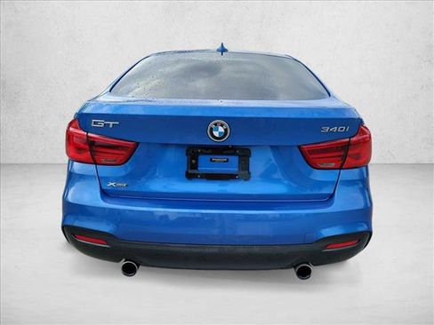 Used 2018 BMW 340i Gran Turismo xDrive image 6