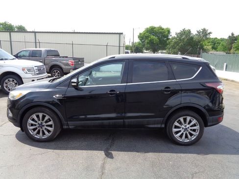 Used 2017 Ford Escape Titanium w/ Equipment Group 301A FWD image 1