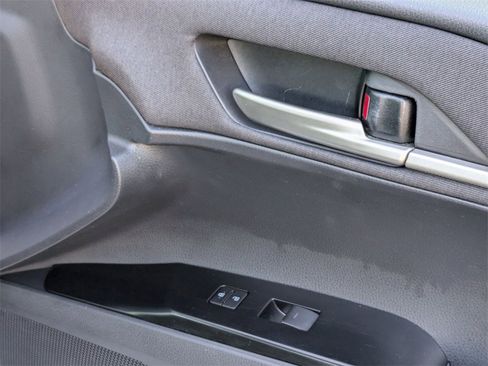 Used 2025 Toyota Camry LE image 34