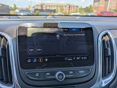 Used 2023 Chevrolet Equinox LT image 17