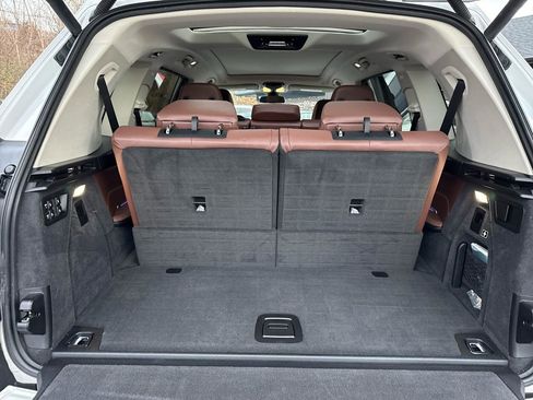 Used 2020 BMW X7 xDrive40i w/ Premium Package image 23