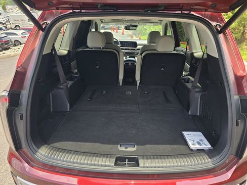 Used 2024 Kia Telluride EX w/ EX Captain's Chair Package FWD image 25