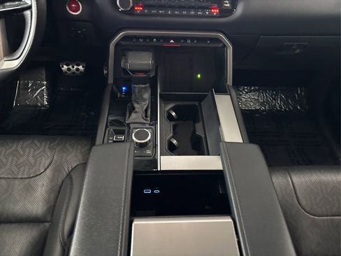 Used 2023 Toyota Sequoia Limited w/ TRD Off-Road Package image 22