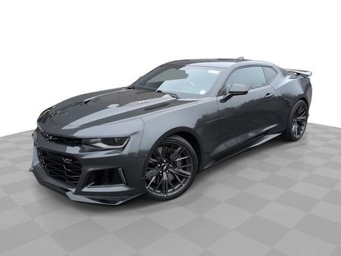 Used 2017 Chevrolet Camaro ZL1 image 1