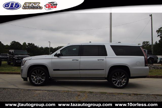 Used 2019 Cadillac Escalade ESV Premium Luxury w/ Escalade Sport Edition AWD/4WD image 4
