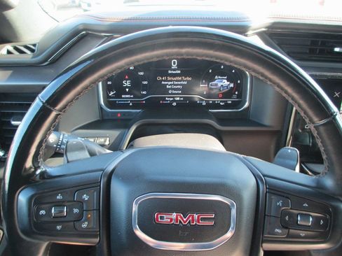 Used 2024 GMC Sierra 1500 AT4 w/ Technology Package image 30