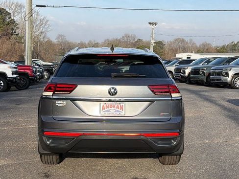 Used 2021 Volkswagen Atlas Cross Sport SE image 6