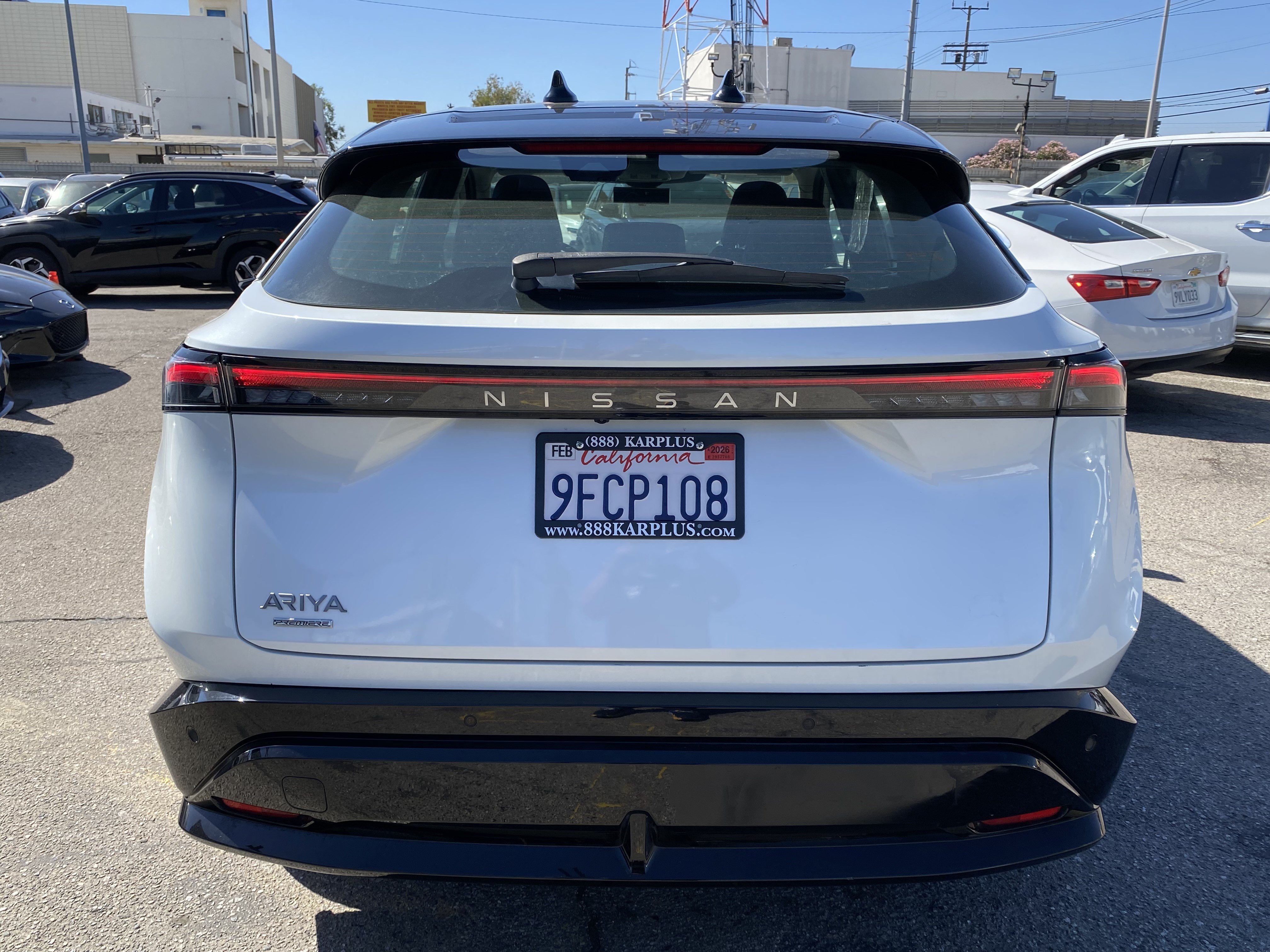 Used 2023 Nissan Ariya FWD image 11