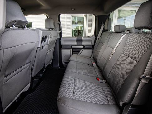 Used 2015 Ford F150 XLT w/ Trailer Tow Package RWD image 24