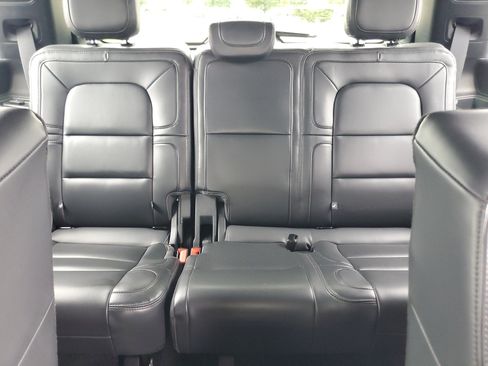 Used 2024 Lincoln Navigator Reserve AWD/4WD image 20