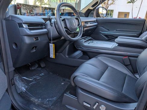 New 2026 Lincoln Navigator Reserve w/ Jet Appearance Package AWD/4WD image 12