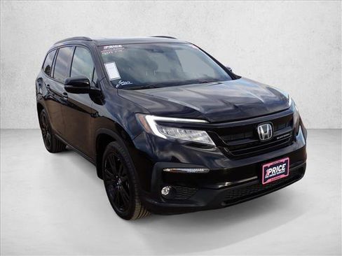 Used 2020 Honda Pilot Black Edition image 3