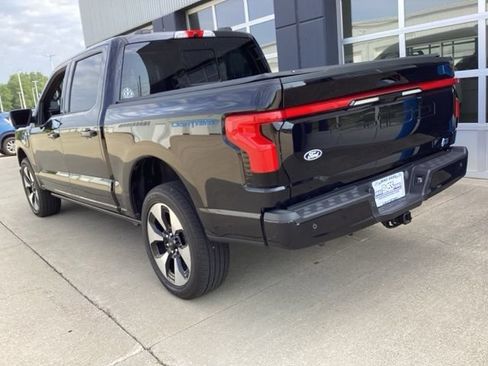 Used 2024 Ford F150 Lightning Platinum AWD/4WD image 10