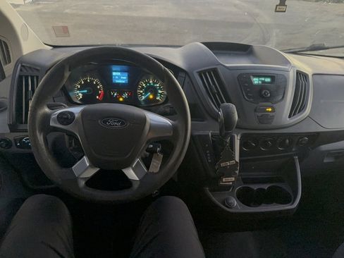 Used 2018 Ford Transit 250 130 Low Roof image 5