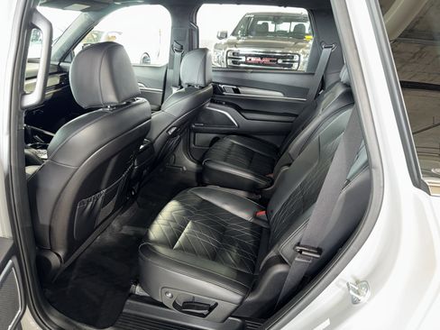 Used 2024 Kia Telluride SX Prestige X-Line AWD/4WD image 15