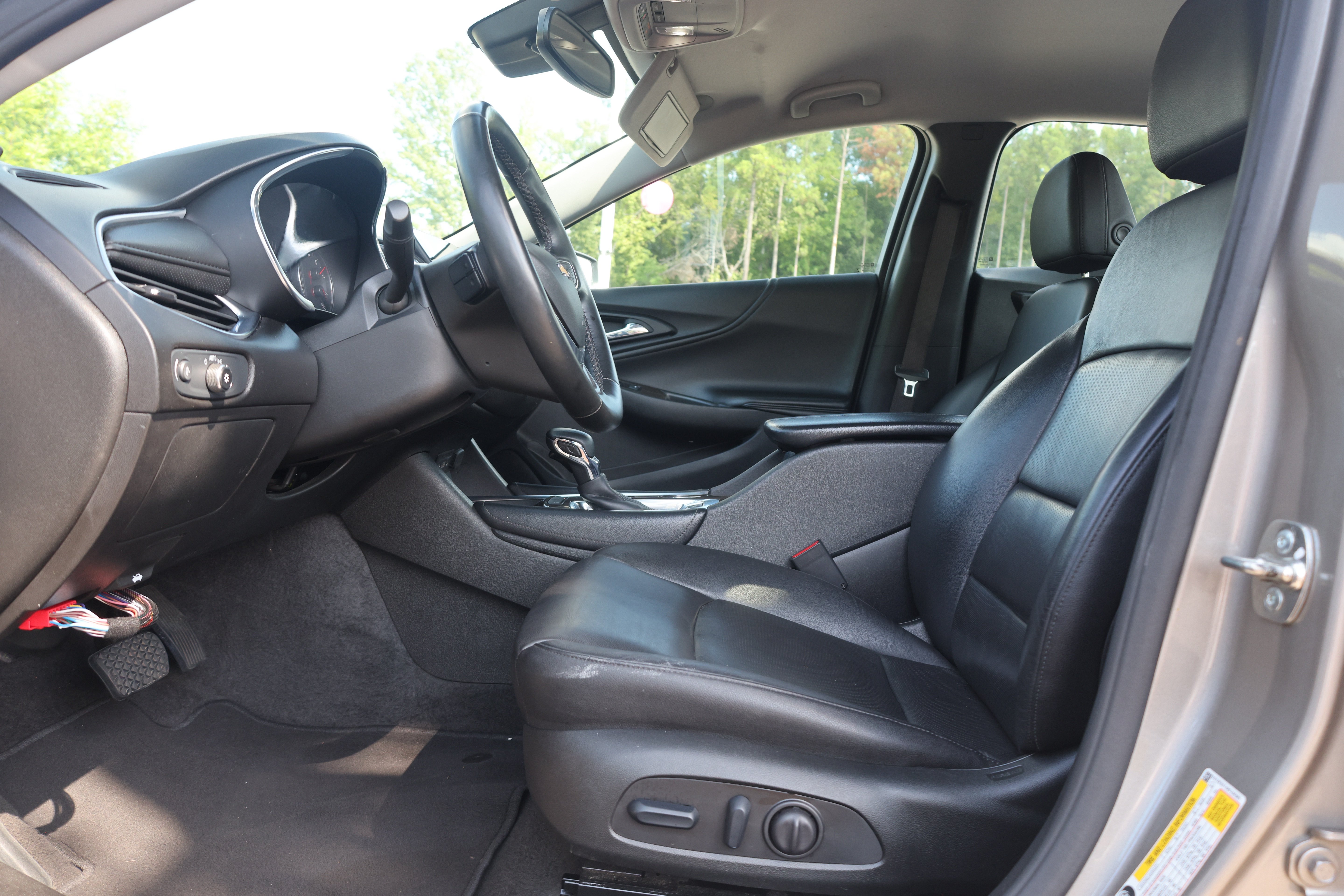 Used 2024 Chevrolet Malibu LT FWD image 8