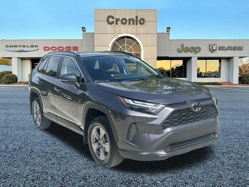 Used 2024 Toyota RAV4 XLE AWD/4WD image 1