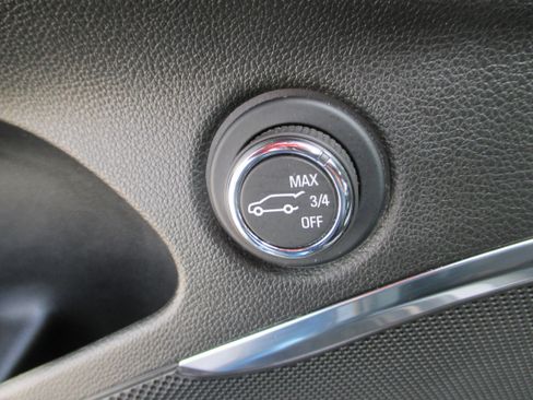 Used 2024 Buick Enclave Essence w/ Sport Touring Edition image 14