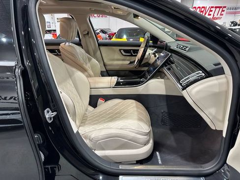Used 2024 Mercedes-Benz S 580 4MATIC Sedan image 11