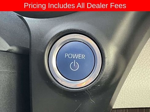 Used 2024 Toyota Sienna XLE AWD/4WD image 30