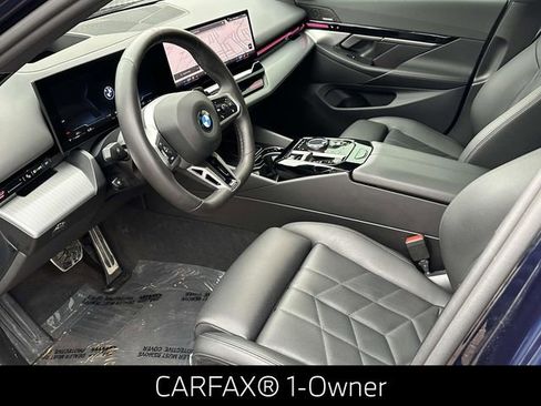 Certified 2025 BMW 530i xDrive w/ M Sport Package image 2