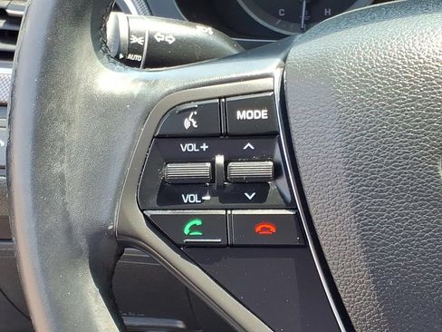 Used 2016 Hyundai Sonata Sport w/ Option Group 02 FWD image 19