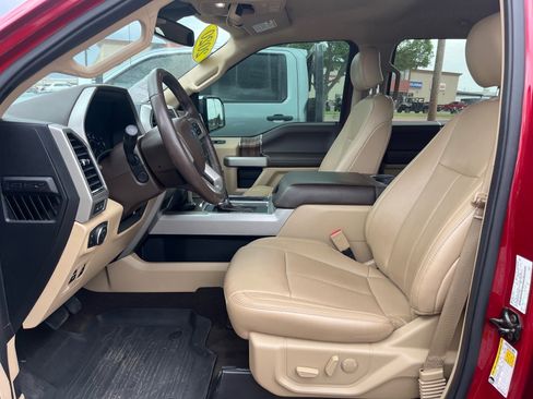 Used 2020 Ford F150 Lariat w/ Equipment Group 502A Luxury image 13