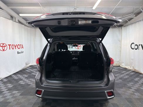 Used 2019 Toyota Highlander Limited AWD/4WD image 17