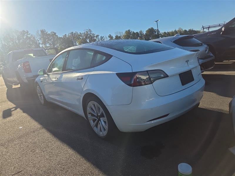 Used 2022 Tesla Model 3 Long Range AWD/4WD image 7
