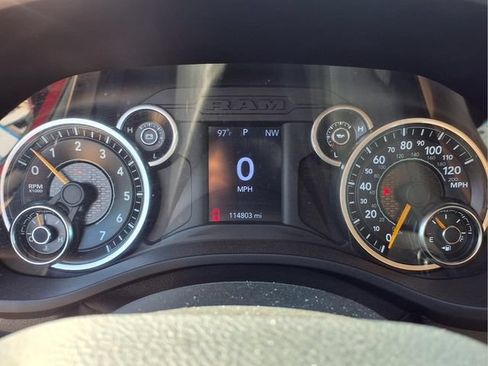 Used 2020 RAM 1500 Big Horn AWD/4WD image 12