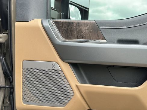 Used 2026 Ford F250 Lariat w/ Lariat Premium Package image 23