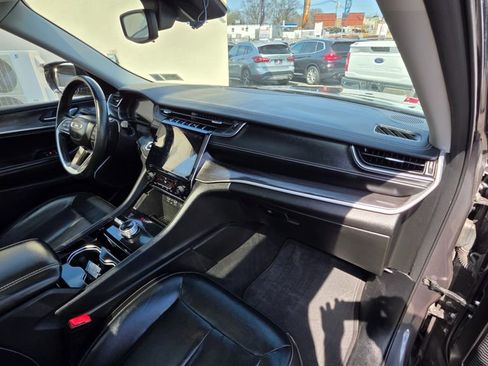 Used 2021 Jeep Grand Cherokee L Limited image 48